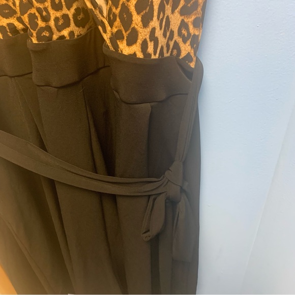 ‼️SALE‼️Torrid Black Leopard Studio Knit Surplice Romper NWT New 6X - Picture 7 of 7